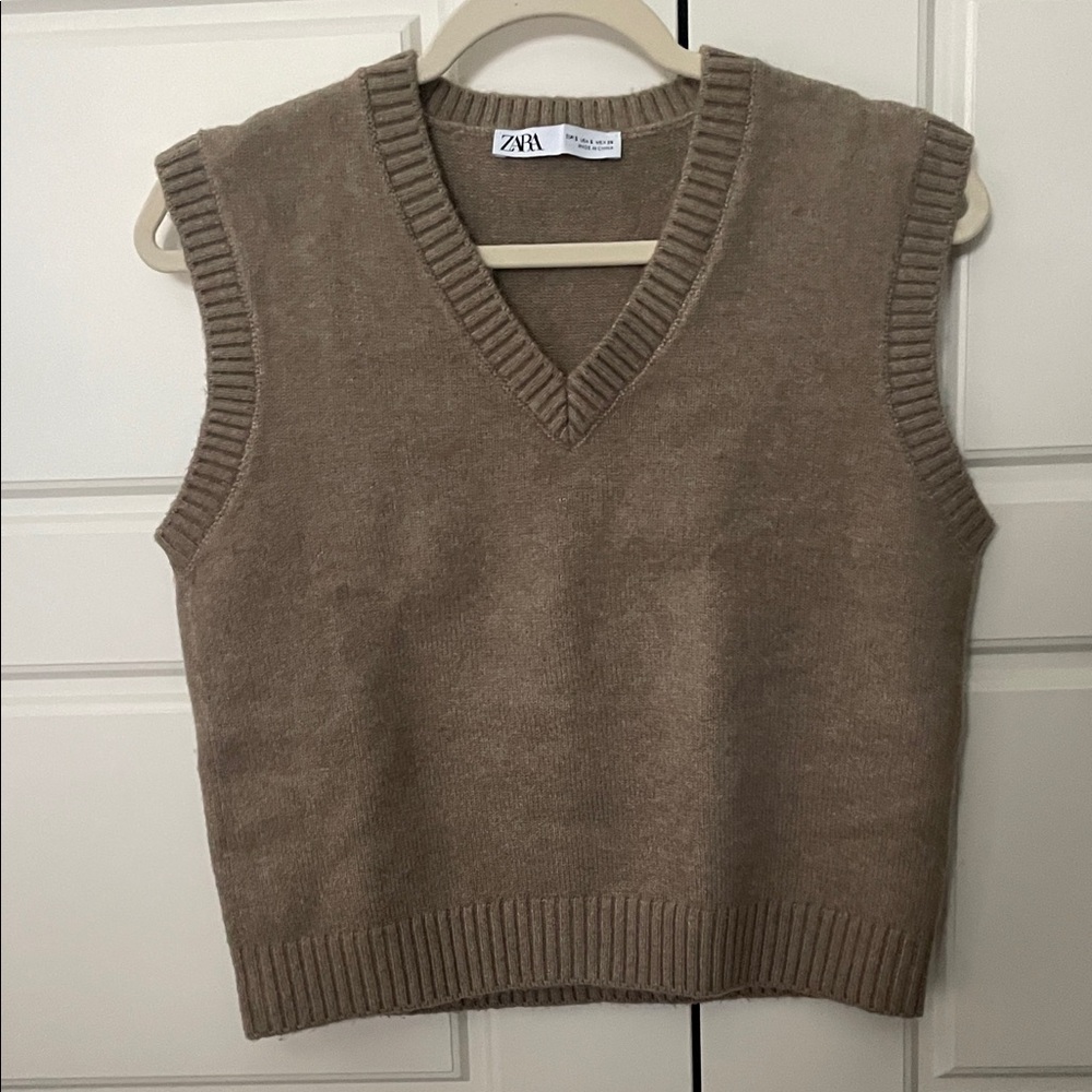 Zara Taupe Sweater Vest Top